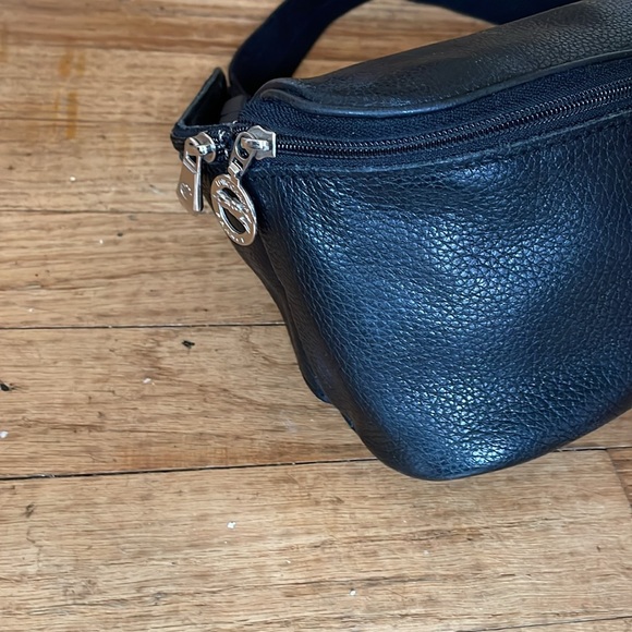 Black Leather  Bag Longchamp - Picture 3 of 6